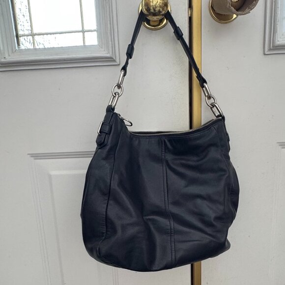 Coach Black Leather Shoulder Bag with Slouchy Silhouette - Used - Picture 3 of 15